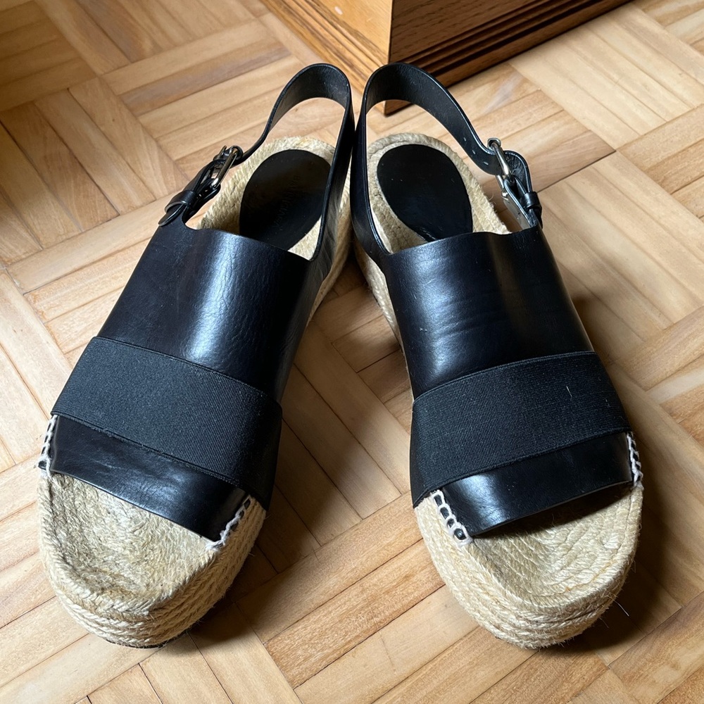 Balenciaga Flat Leather Raffia Platform Sandals - Picture 8 of 11